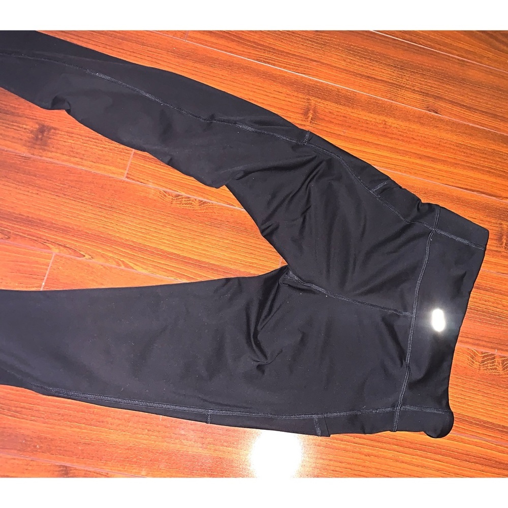 Black leggings